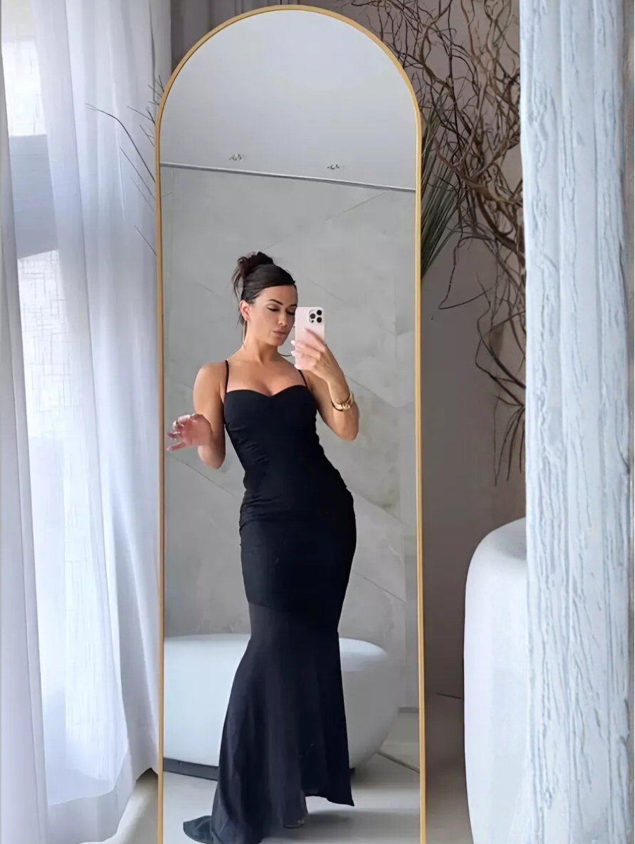 Pinterest-Spiegel mit Ständer und Goldrahmen – im Angebot